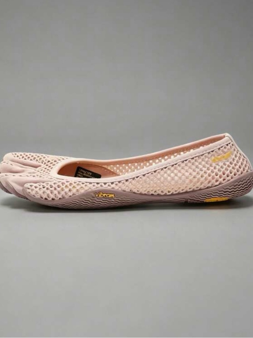 Vibram Women's Pale Pink Mesh 5 finger Split Toe Ballet Flats